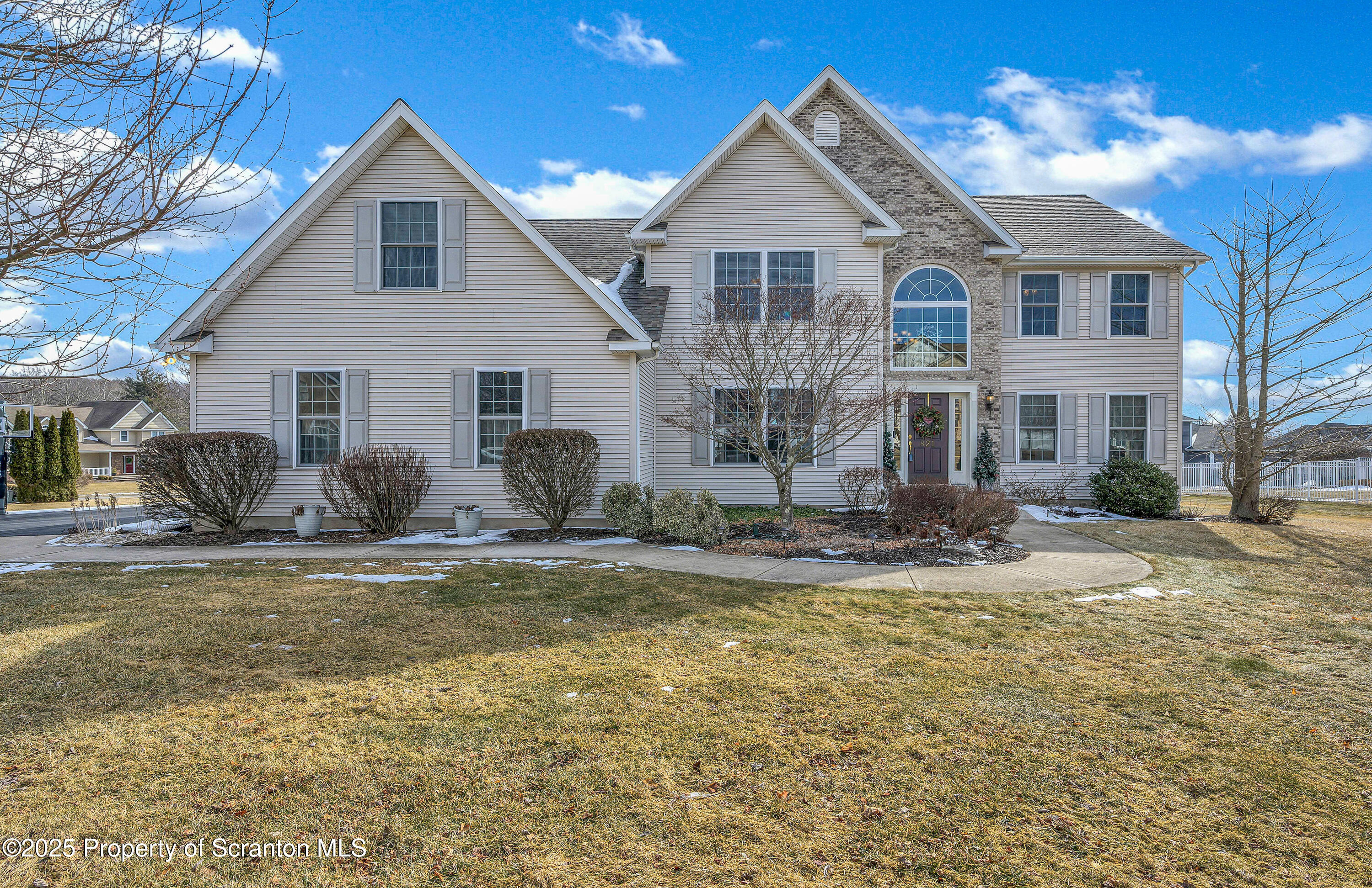 821 Saddle Loop Road, Unit L 17 Clarks Summit, PA 18411 - Photo 1 of 70 Saddle Loop-9