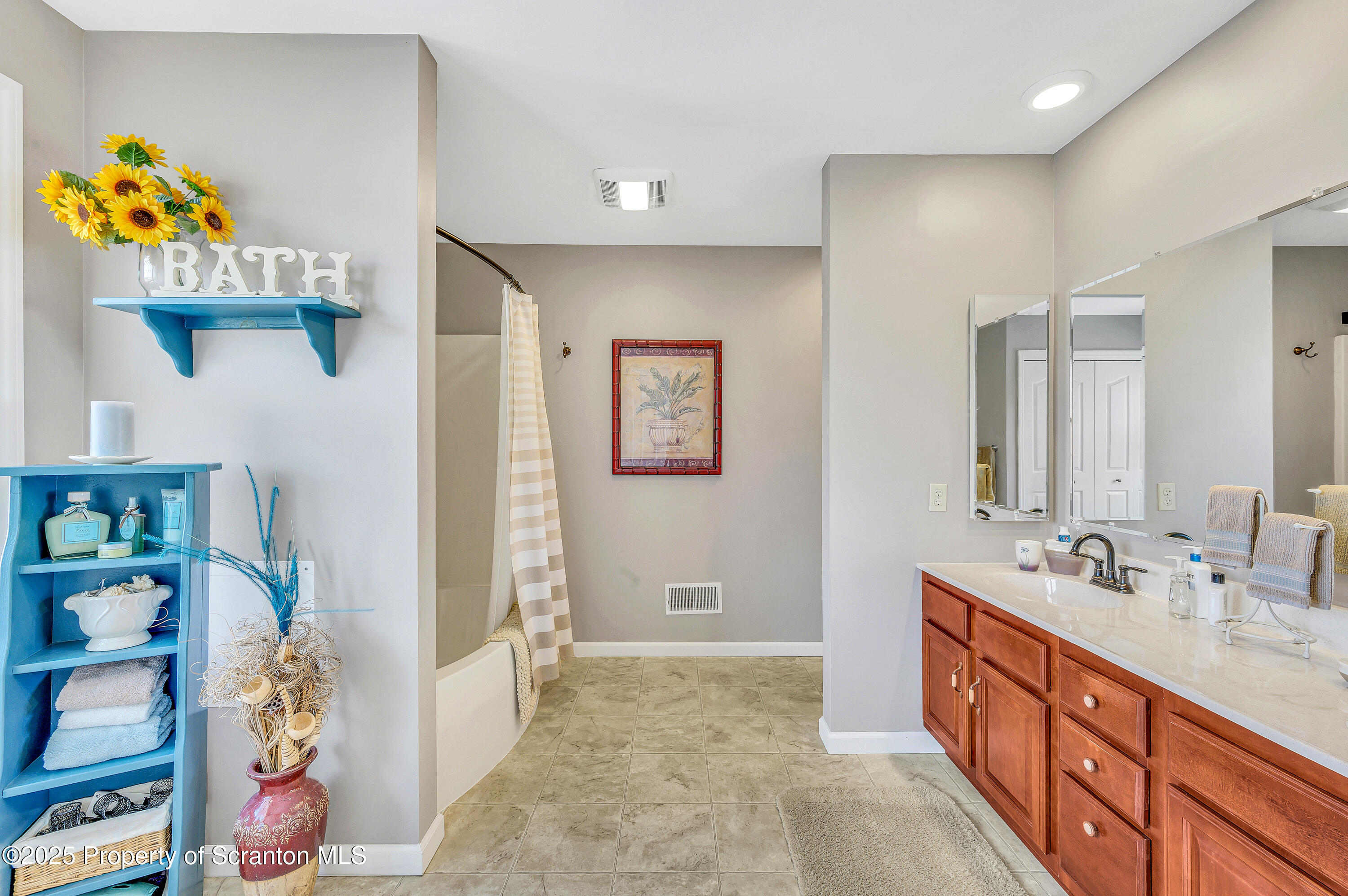 821 Saddle Loop Road, Unit L 17 Clarks Summit, PA 18411 - Photo 50 of 70 Saddle Loop-48
