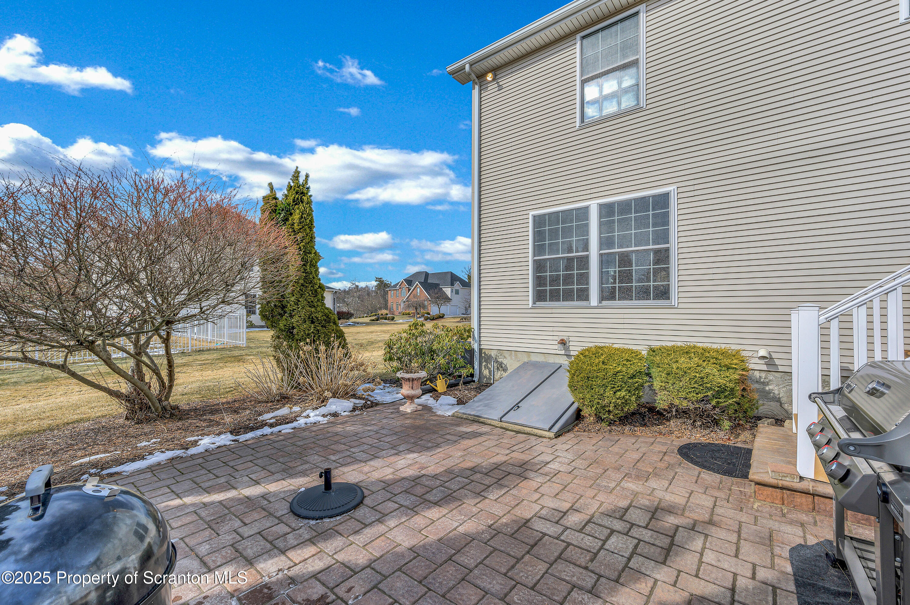 821 Saddle Loop Road, Unit L 17 Clarks Summit, PA 18411 - Photo 5 of 70 Saddle Loop-4