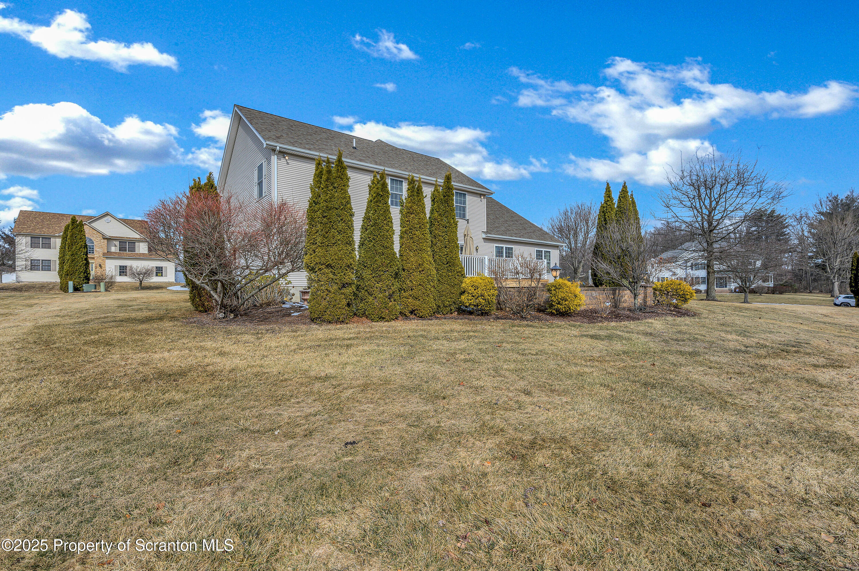 821 Saddle Loop Road, Unit L 17 Clarks Summit, PA 18411 - Photo 8 of 70 Saddle Loop-7