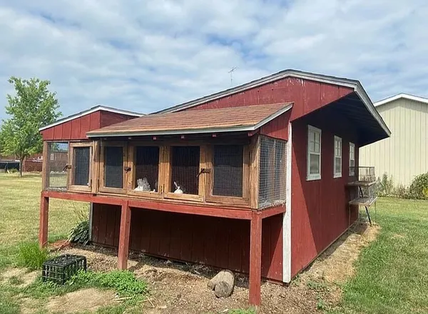 $445,000 | 8433 Rolling, Jeddo, MI 48032