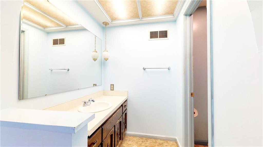 8806 Winding Ridge Road Indianapolis, IN 46217 - Photo 21 of 46 Gallery Image 21