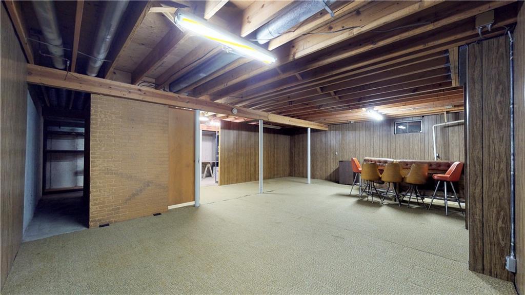 8806 Winding Ridge Road Indianapolis, IN 46217 - Photo 36 of 46 Gallery Image 36