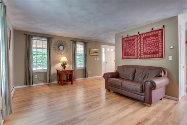 31 Charles Road Groton, MA 01450 - Photo 8 of 30 Gallery Image 8