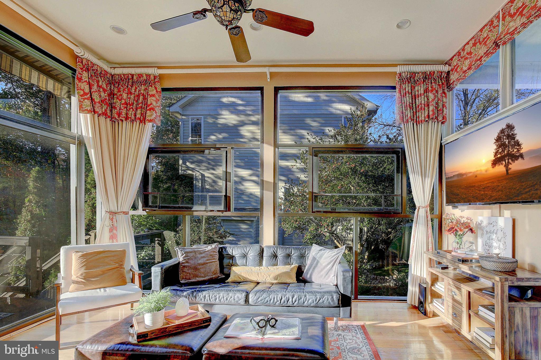 420 Halsey Road Annapolis, MD 21401 - Photo 26 of 51 Sunroom