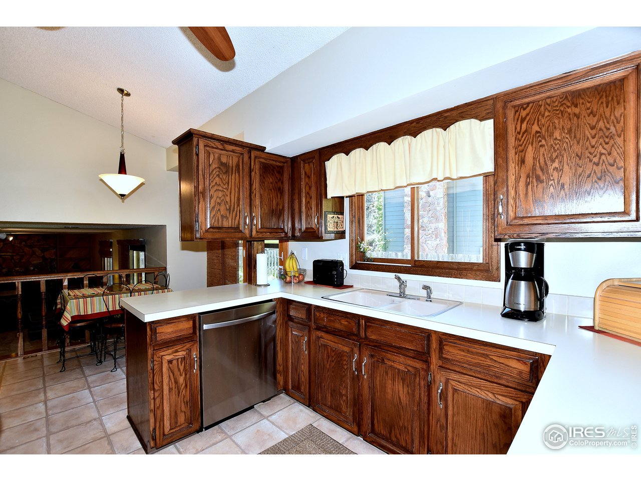 1501 Centennial Road Fort Collins, CO 80525 - Photo 5 of 40 New Stainless Appliances in the Kitchen