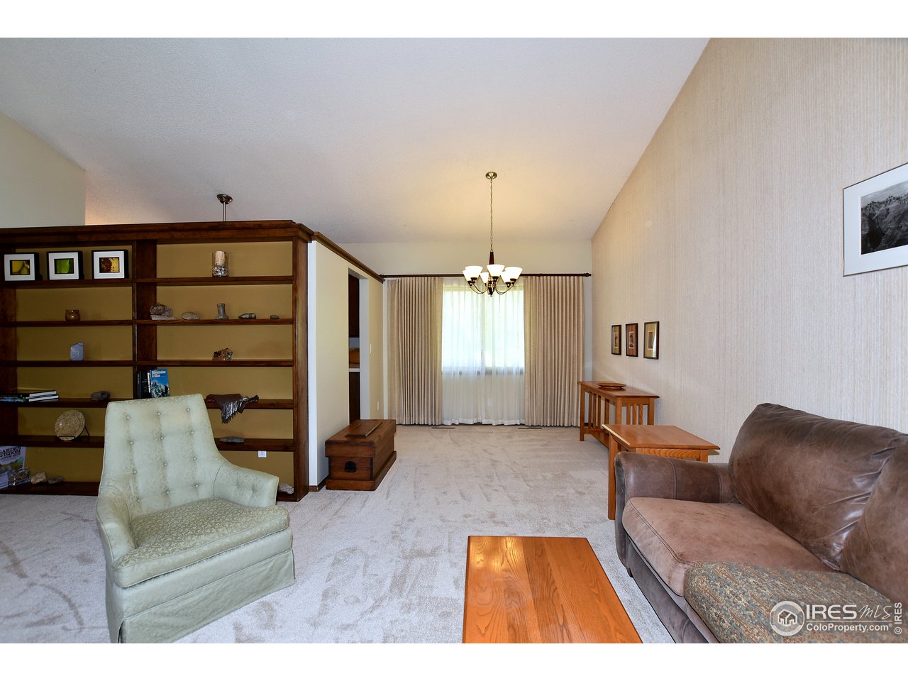 1501 Centennial Road Fort Collins, CO 80525 - Photo 8 of 40 Living Room with Built in Shelves