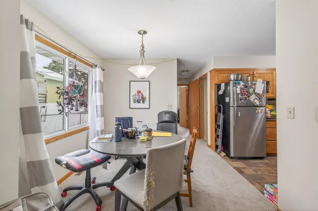 $500,000 | 1918 Upper Afton Road, St. Paul, MN 55119