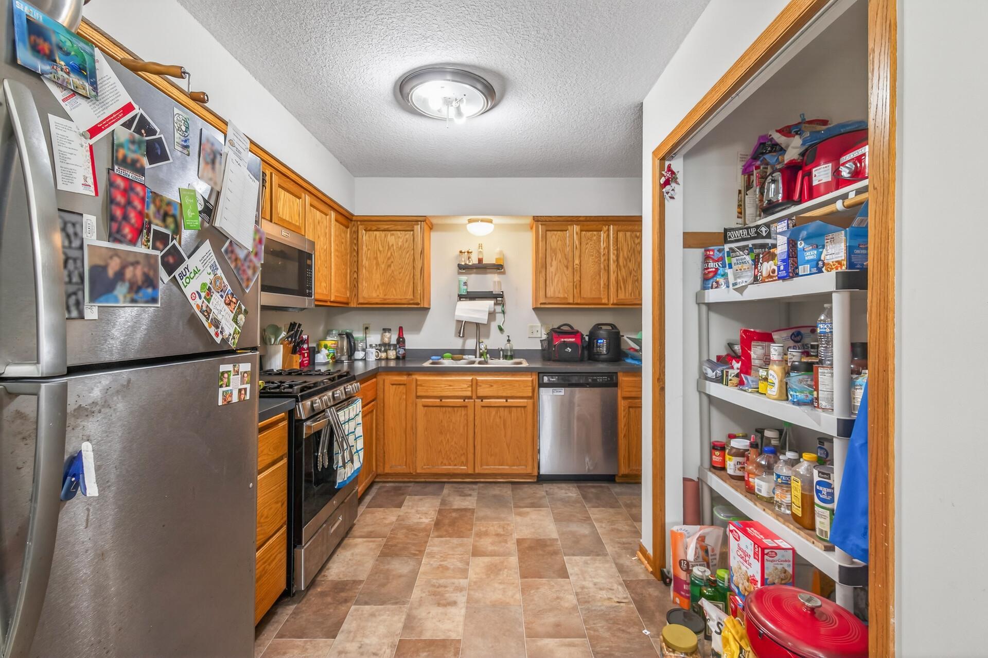 1918 Upper Afton Road St. Paul, MN 55119 - Photo 20 of 30