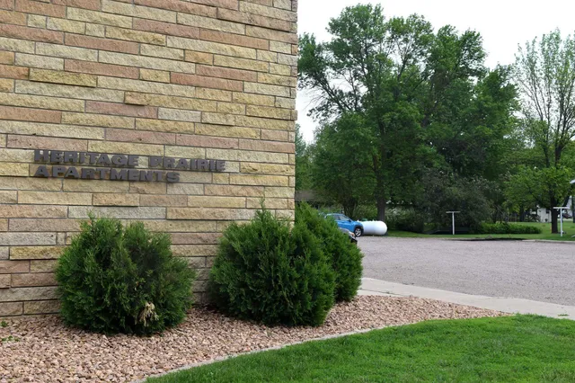 $670 | 1173 Dewey Street, Wabasso, MN 56293