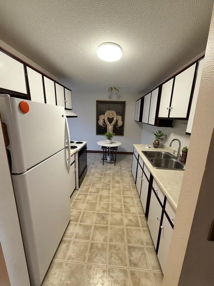 1173 Dewey Street Wabasso, MN 56293 - Photo 2 of 23