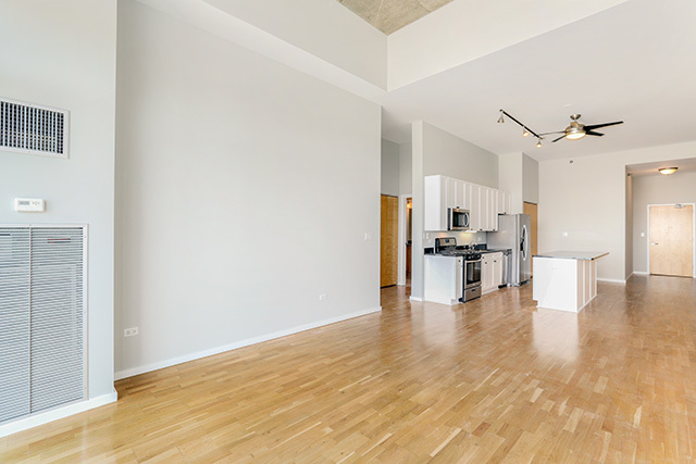 321 South Sangamon Street, Unit 902 Chicago, IL 60607 - Photo 8 of 22