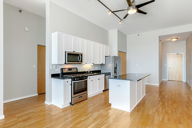 321 South Sangamon Street, Unit 902 Chicago, IL 60607 - Photo 9 of 22