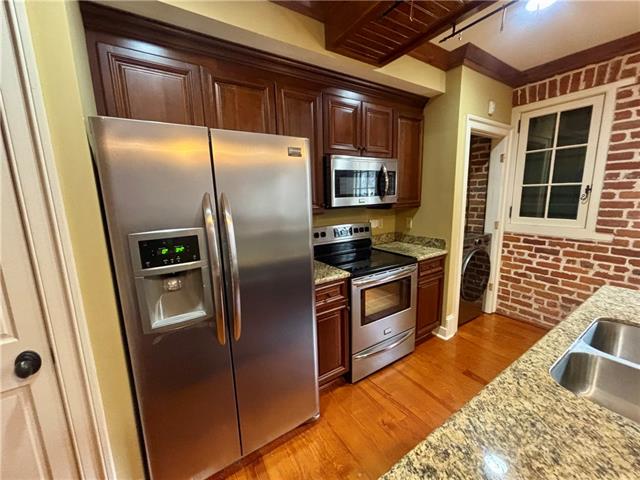 1027 Chartres Street, Unit F New Orleans, LA 70116 - Photo 10 of 24