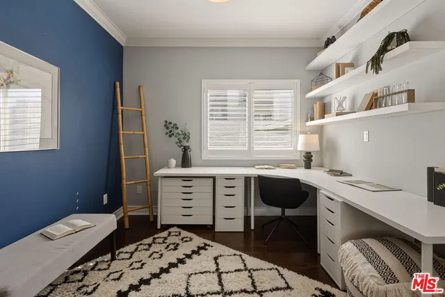 $1,595,000 | 1717 South Barrington Avenue, Unit 103, Los Angeles, CA 90025