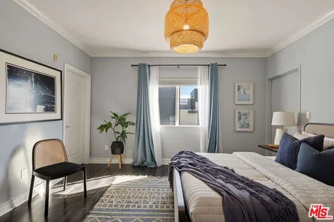 $1,595,000 | 1717 South Barrington Avenue, Unit 103, Los Angeles, CA 90025