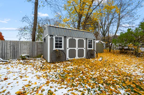 $265,500 | 5037 2nd Street, Delton, MI 49046