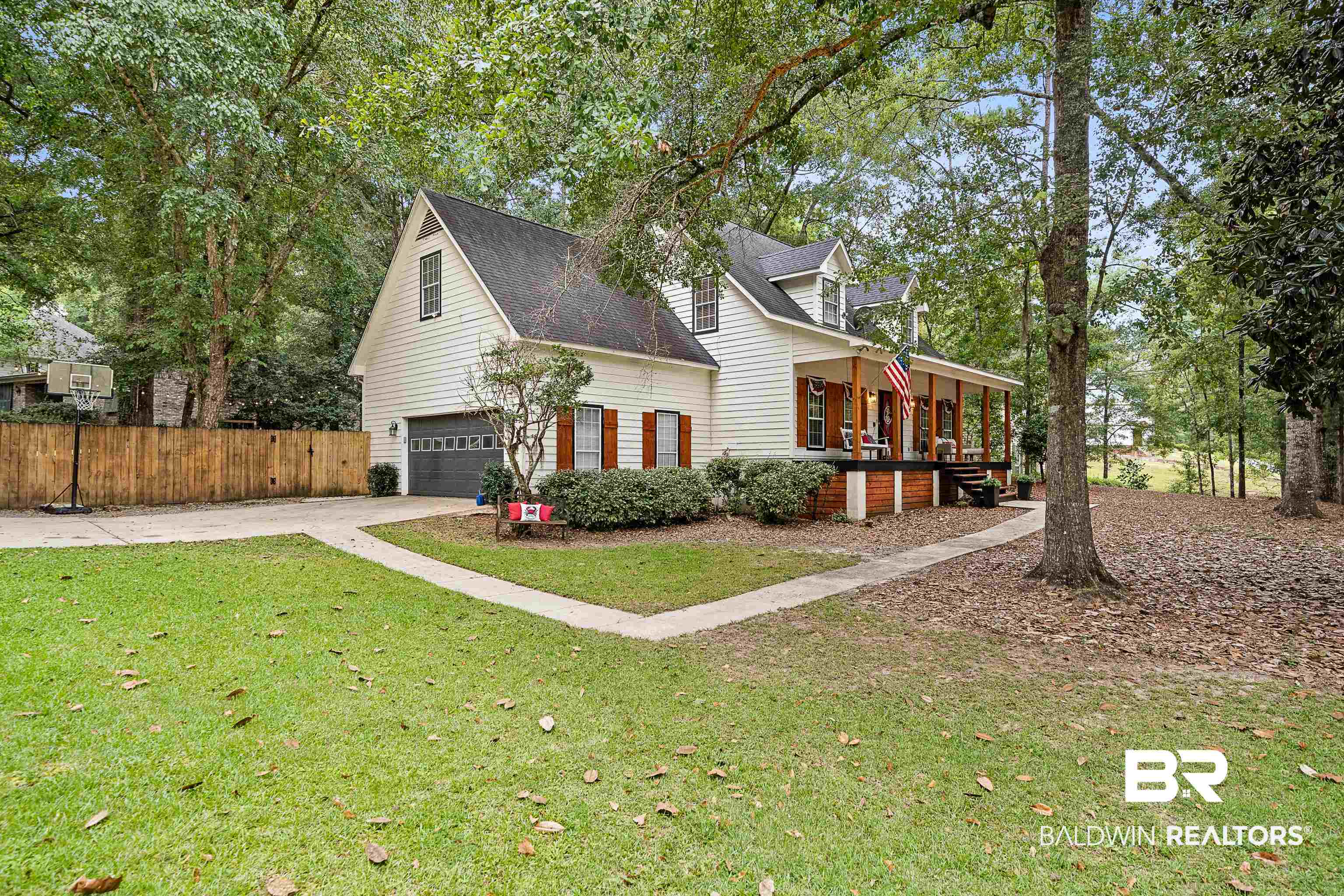 619 Ridgewood Drive Daphne, AL 36526 - Photo 2 of 47 Side Of Structure