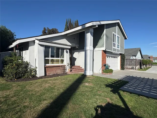 $5,500 | 8582 Universe, Westminster, CA 92683