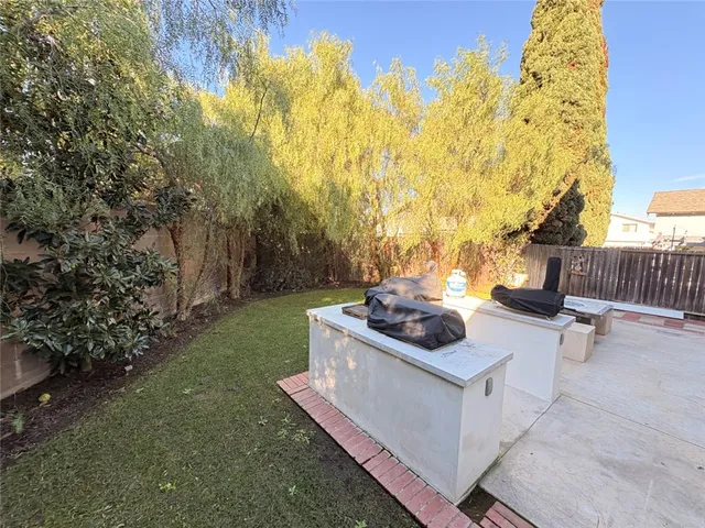 $5,500 | 8582 Universe, Westminster, CA 92683