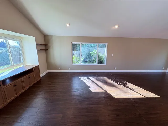 $5,500 | 8582 Universe, Westminster, CA 92683