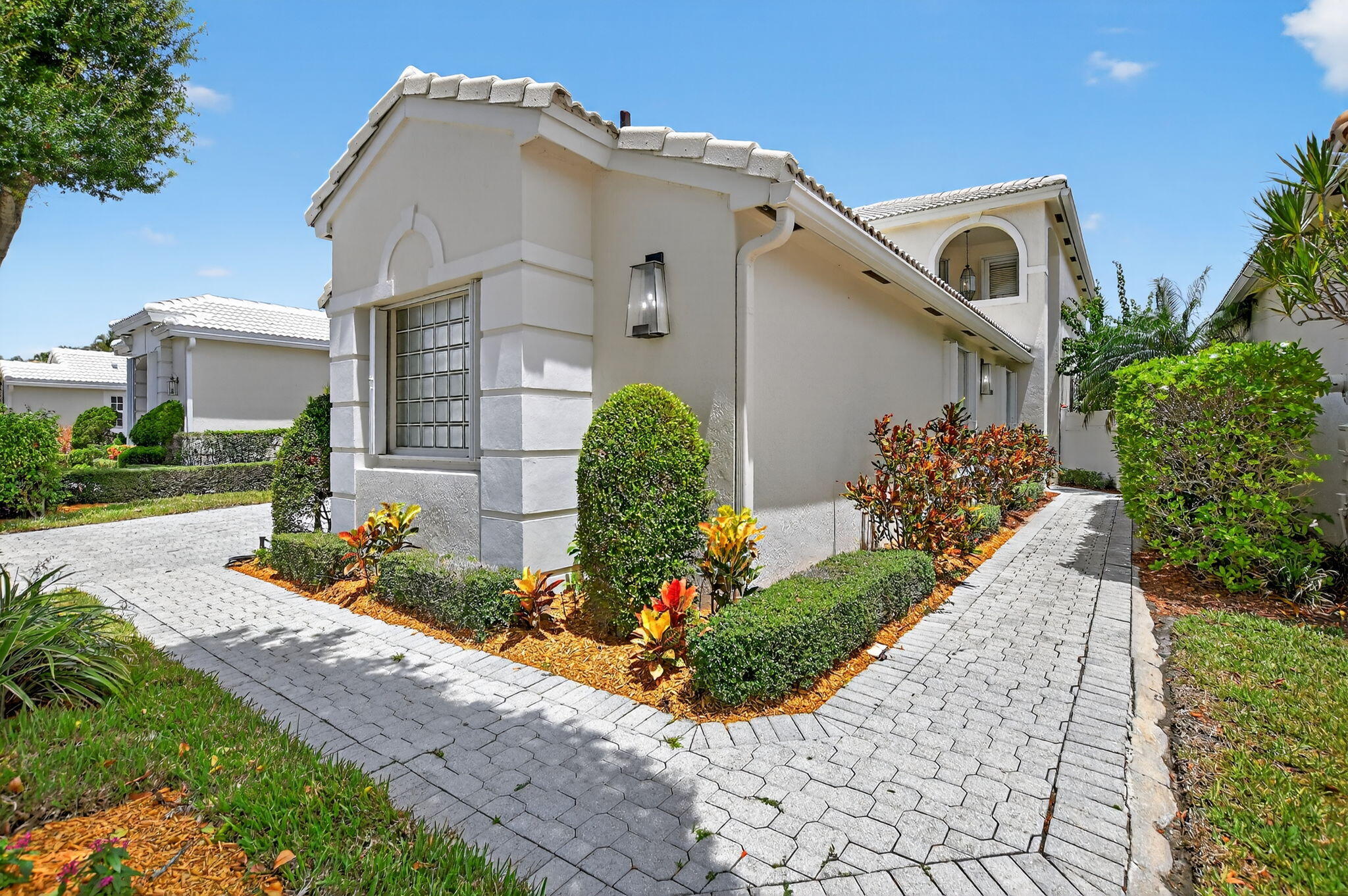 6502 Brava Way Boca Raton, FL 33433 - Photo 3 of 47 3-web-or-mls-DSC_3016
