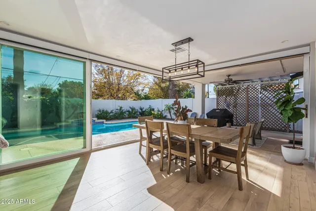 $1,399,000 | 3845 East Glenrosa Avenue, Phoenix, AZ 85018