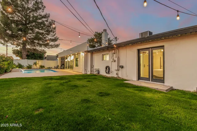 $1,399,000 | 3845 East Glenrosa Avenue, Phoenix, AZ 85018