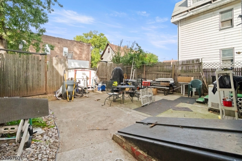 478 Walnut Street Elizabeth, NJ 07201 - Photo 24 of 25