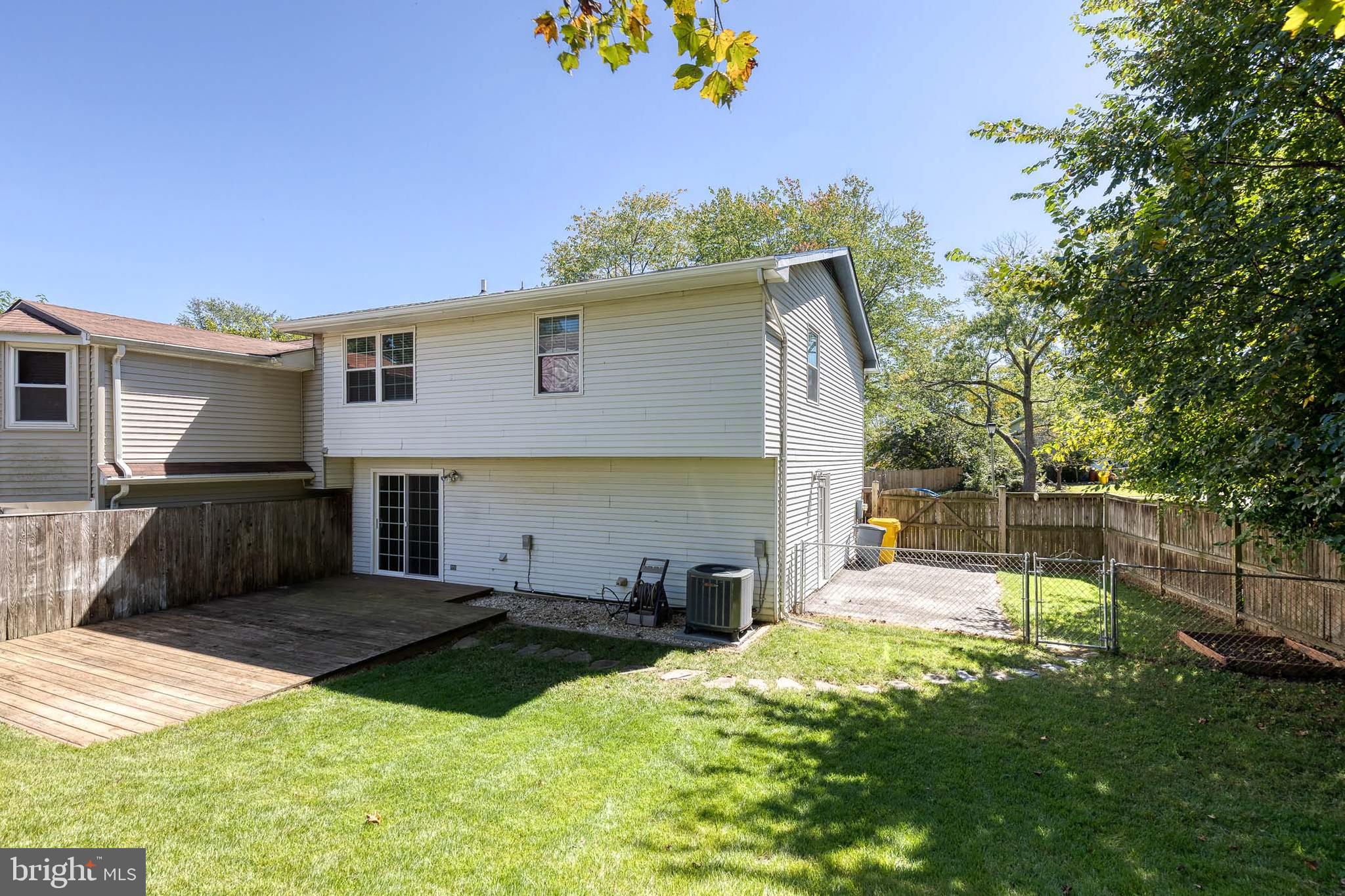 2652 April Dawn Way Gambrills, MD 21054 - Photo 26 of 26 a view of a house with backyard and sitting area