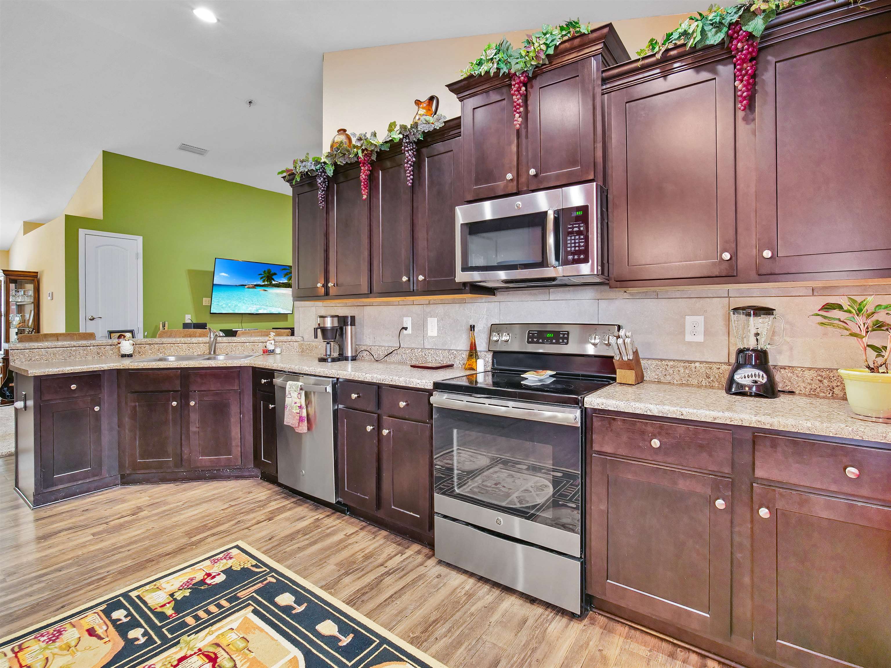 22641 Lake South Drive Foley, AL 36535 - Photo 8 of 30