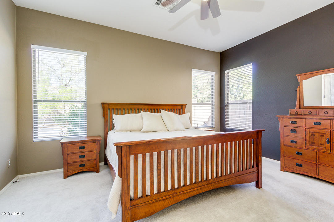 1674 East Spur Street Gilbert, AZ 85296 - Photo 12 of 26 28-Spur