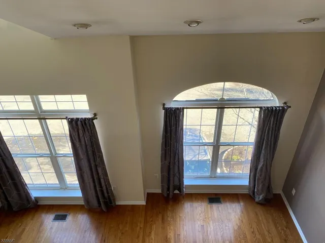 $3,300 | 113 Riverwalk Way, Clifton, NJ 07014