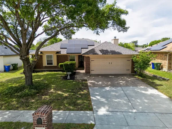 $334,000 | 6637 Whitley Road, Watauga, TX 76148