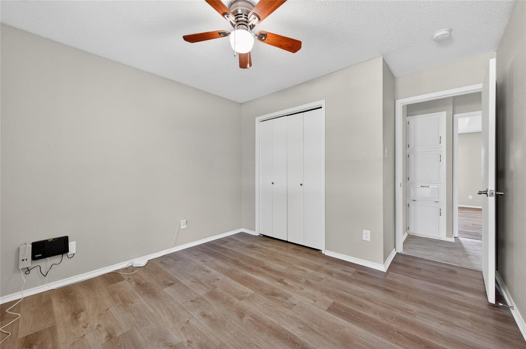 6637 Whitley Road Watauga, TX 76148 - Photo 23 of 37