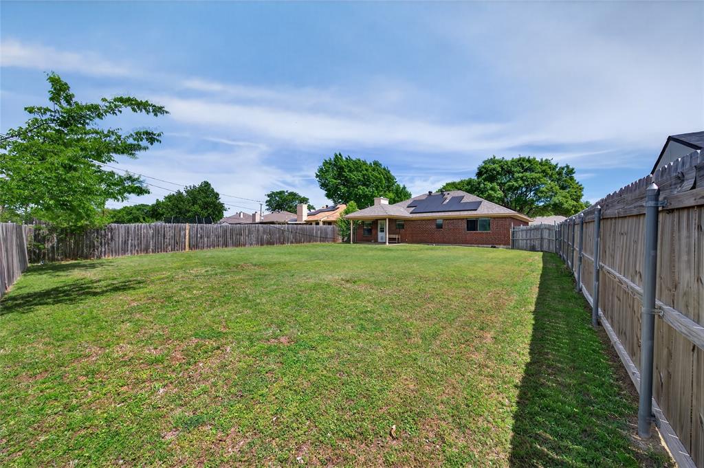 6637 Whitley Road Watauga, TX 76148 - Photo 28 of 37