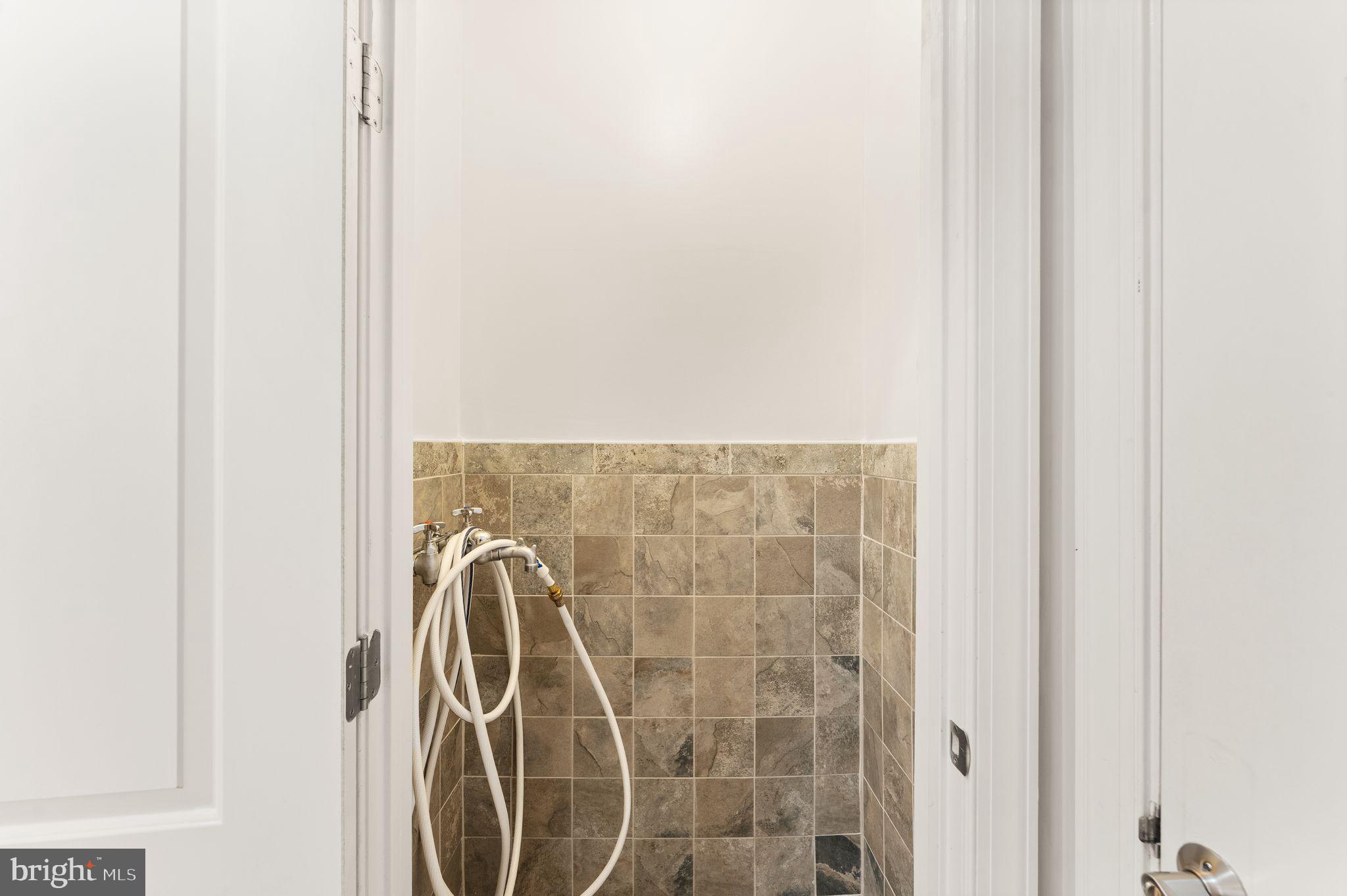 3906 Estel Road Fairfax, VA 22031 - Photo 45 of 122
