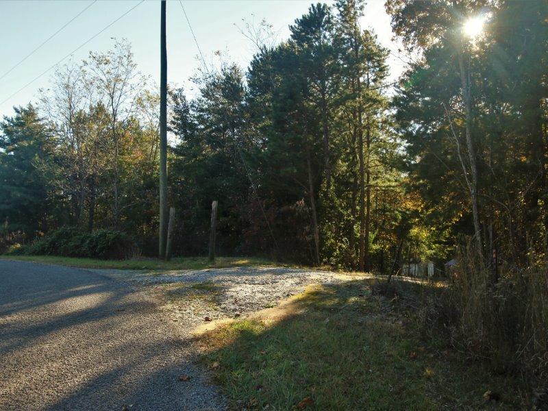400 Pond Ridge Road Tellico Plains, TN 37385 - Photo 28 of 31 IMG_2014
