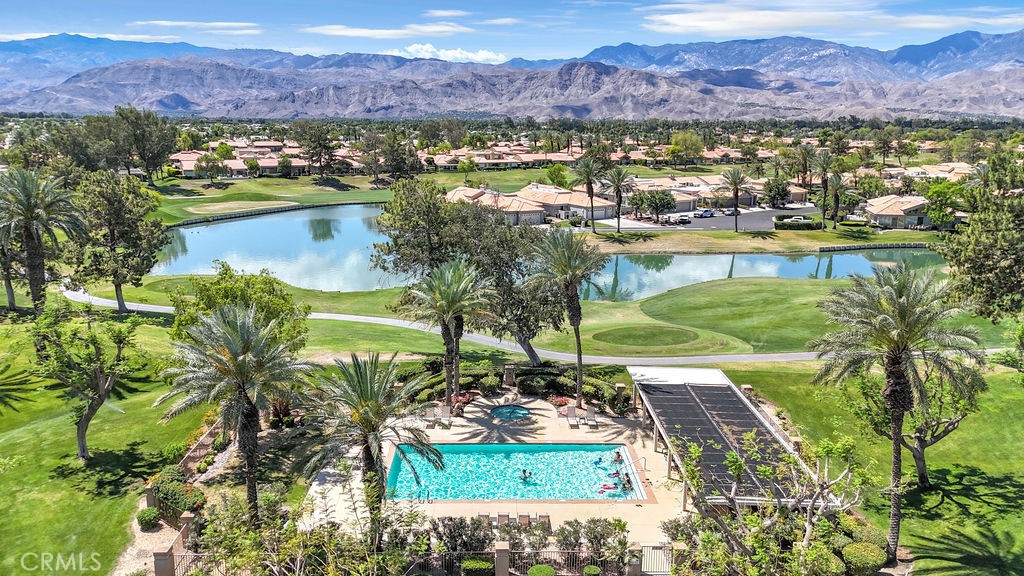 28 Oak Tree Drive Rancho Mirage, CA 92270 - Photo 37 of 41 pool /clubhouse