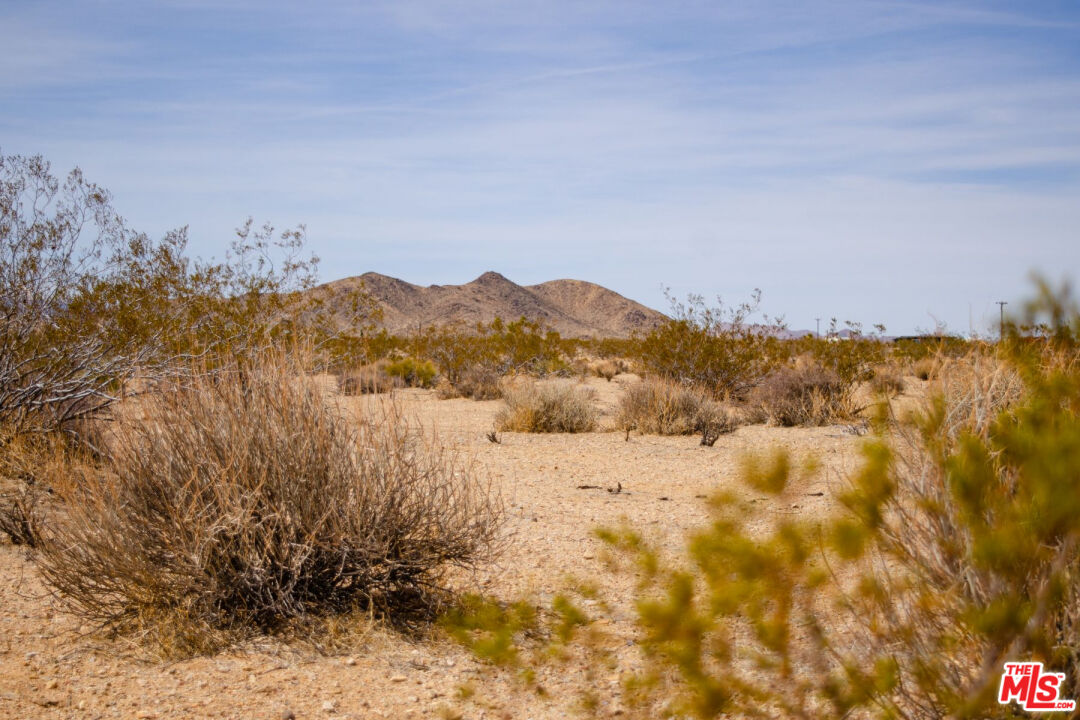 0 Vía Maria Joshua Tree, CA 92252 - Photo 6 of 13 a view of ocean
