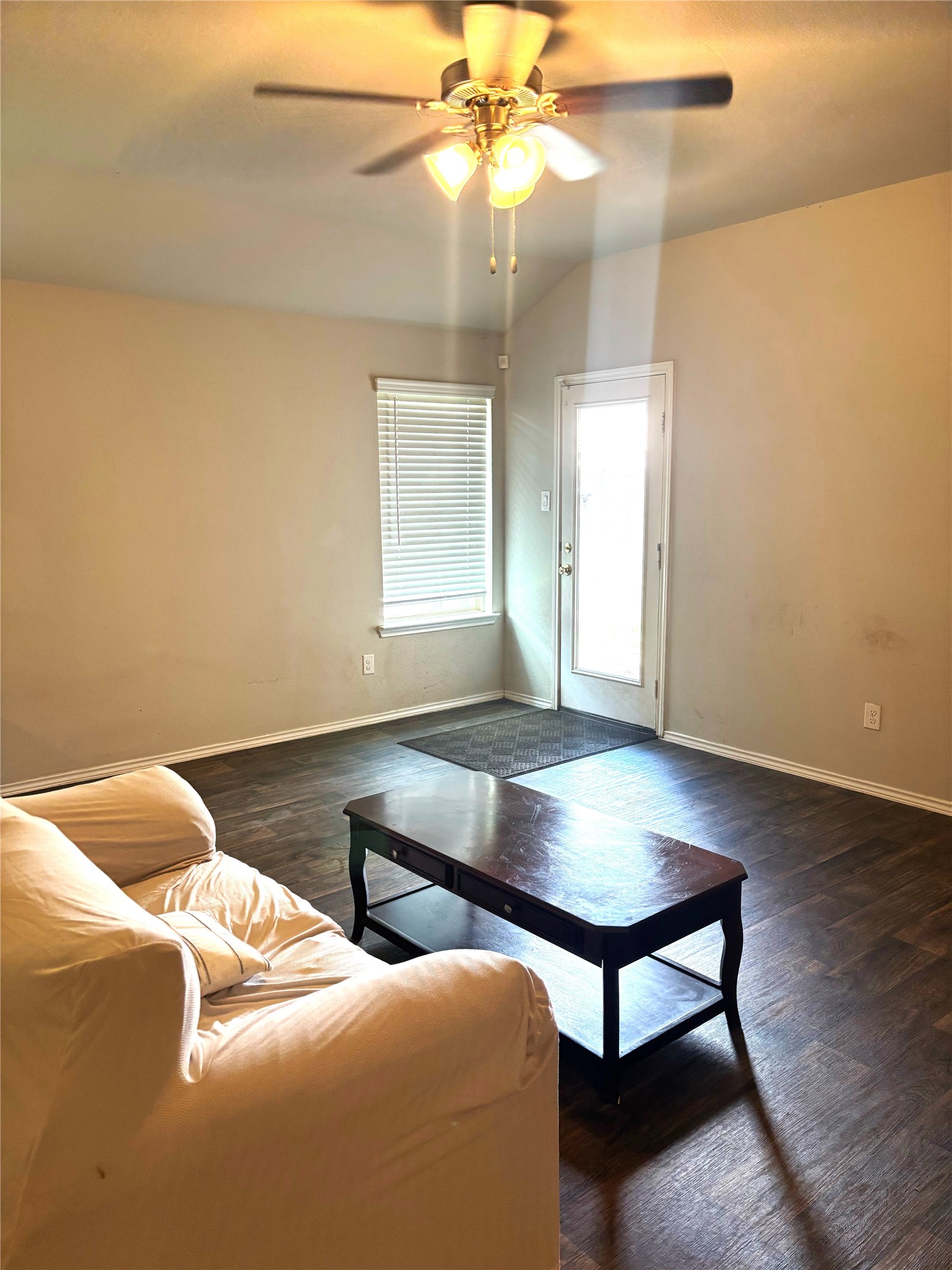 1210 Roca Rigida Trail Channelview, TX 77530 - Photo 3 of 10
