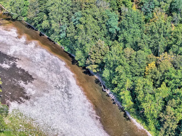 $599,900 | 70 Horseneck Road, Freehold, NY 12431