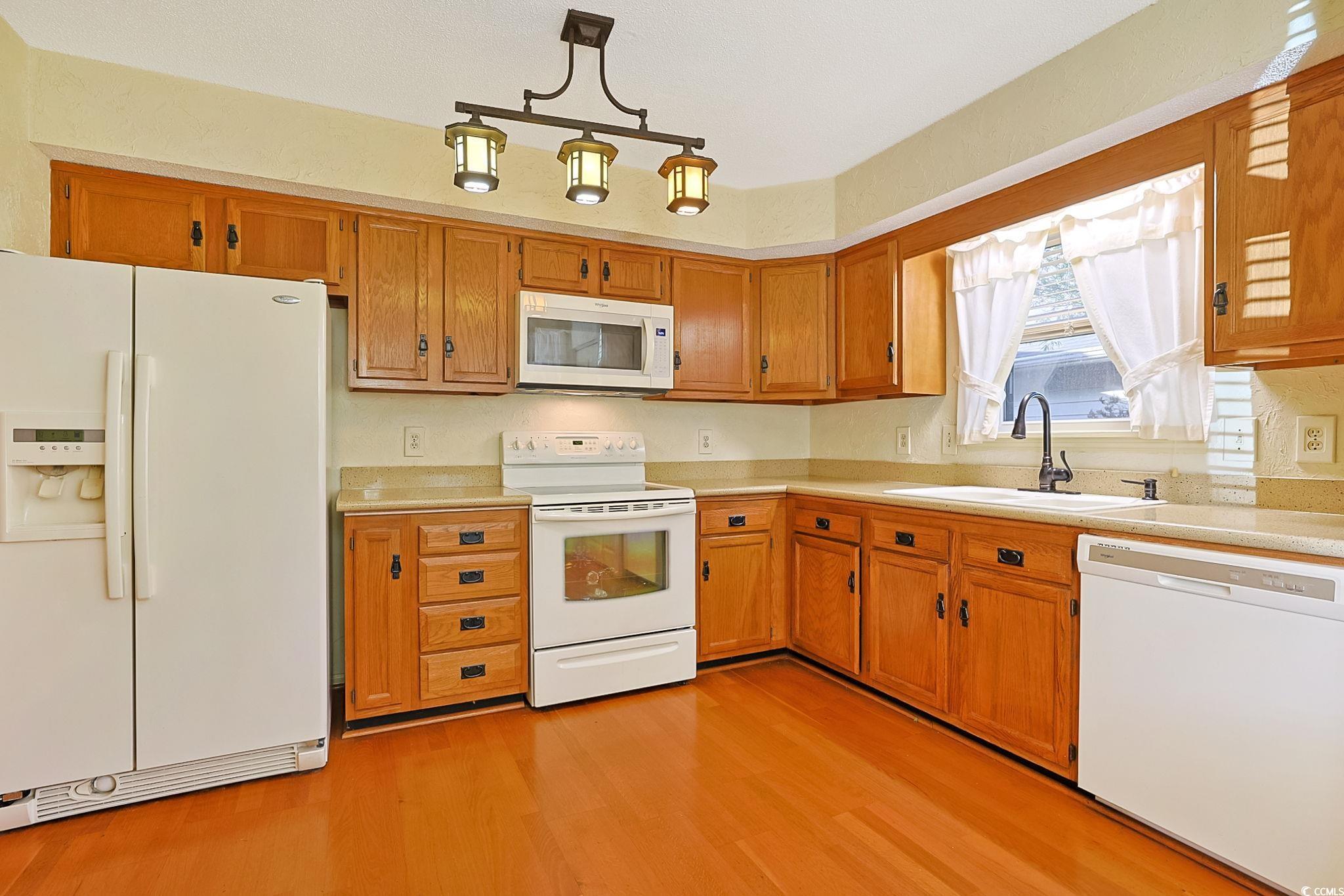 123 Hickory Drive Conway, SC 29526 - Photo 9 of 36