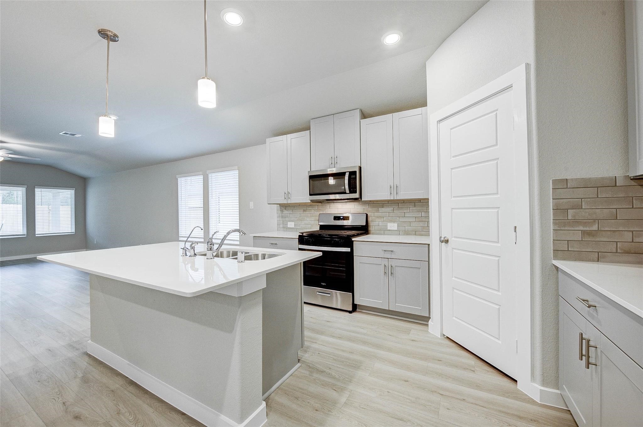 1575 King Rnch Road Conroe, TX 77301 - Photo 23 of 35