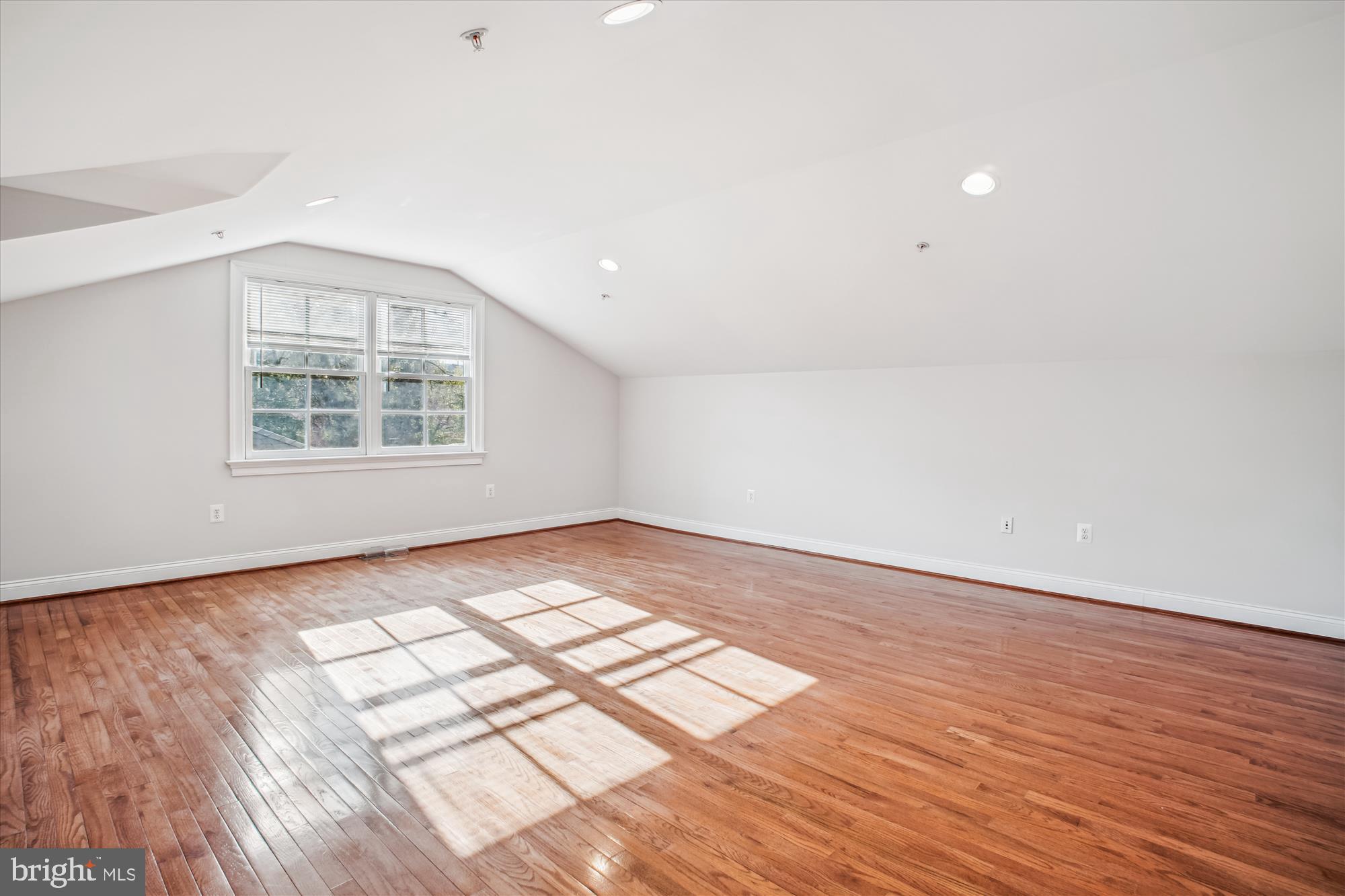 5512 Greentree Road Bethesda, MD 20817 - Photo 52 of 75 Third Level Loft Rec Room