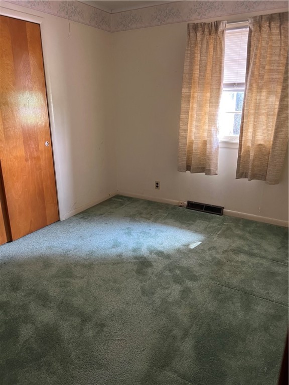 20976 Henning Road Danville, IL 61834 - Photo 7 of 26 Gallery Image 7