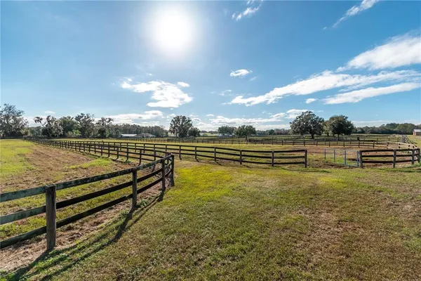 $1,950,000 | 5100 West Highway 329, Reddick, FL 32686