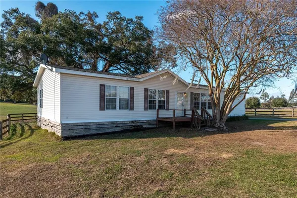 $1,950,000 | 5100 West Highway 329, Reddick, FL 32686