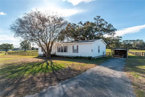 $1,950,000 | 5100 West Highway 329, Reddick, FL 32686