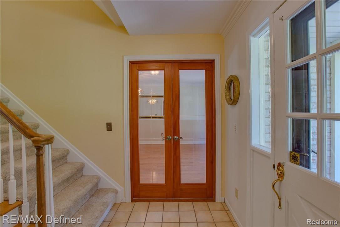 1840 East Gunn Road Rochester, MI 48306 - Photo 4 of 71 04.jpg